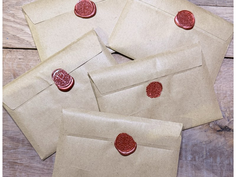 Envelop gesloten met lakzegel